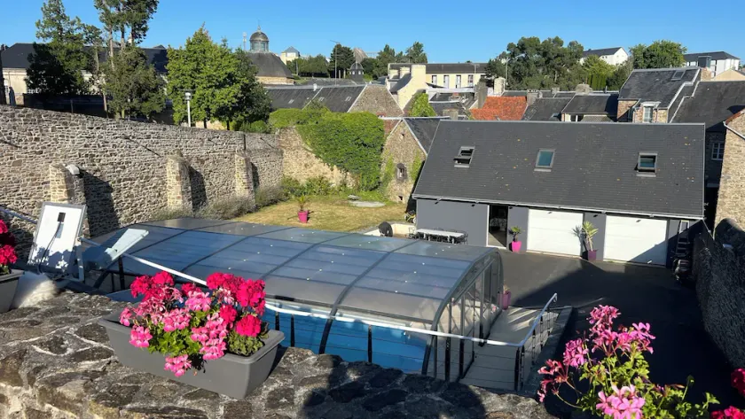 Charmigt hus i Coutances med uppvärmd pool, upp till 8 avgifter - Image 1