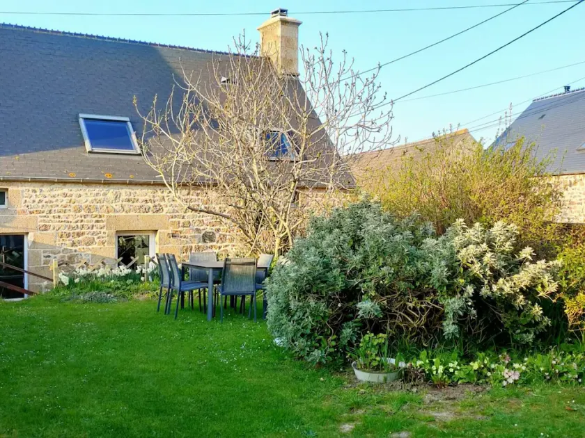 Rustic house in Vicq-sur-Mer - 6 people, Pets allowed - Image 1