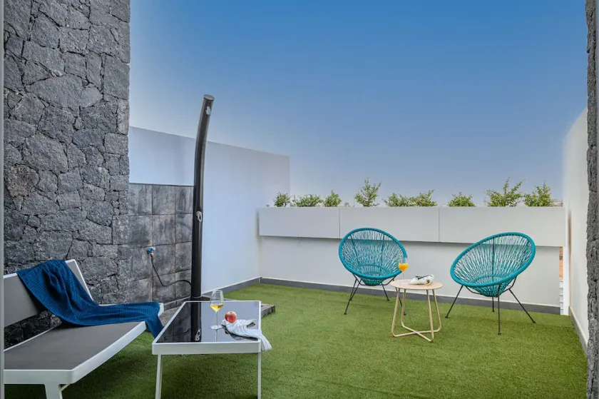 La Marinera House - Near the beach, Air-Con, Fast Wifi and SAT tv By Lanzarote Vacation Homes - Image 1