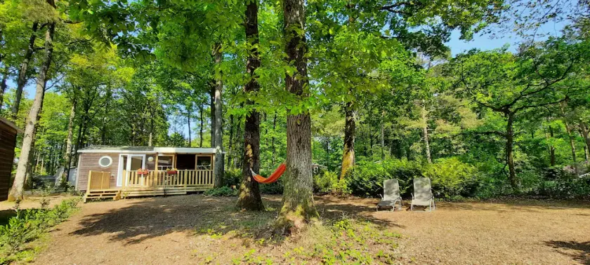 Mobil home 6 pers camping 3* sur belle parcelle au calme avec piscine - Image 1