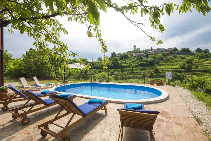 Villa Mamma Mia Oprtalj - Image 1