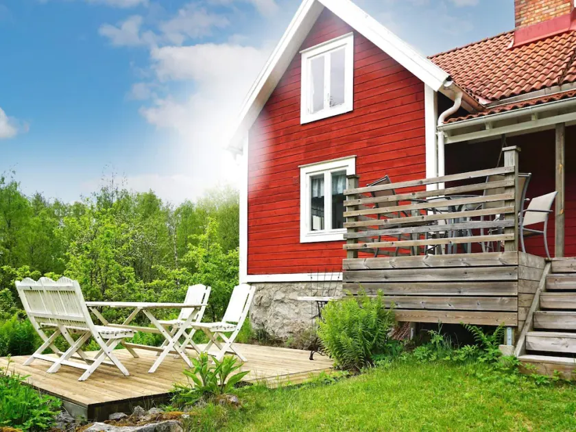 6 person holiday home in HALLABRO-By Traum - Image 1