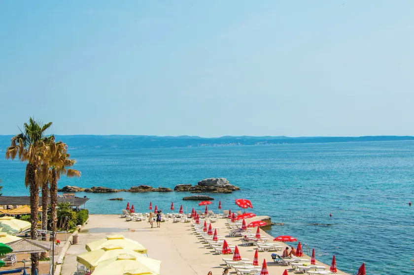 IDRO Studio Apartments directly at the beach - Image 1
