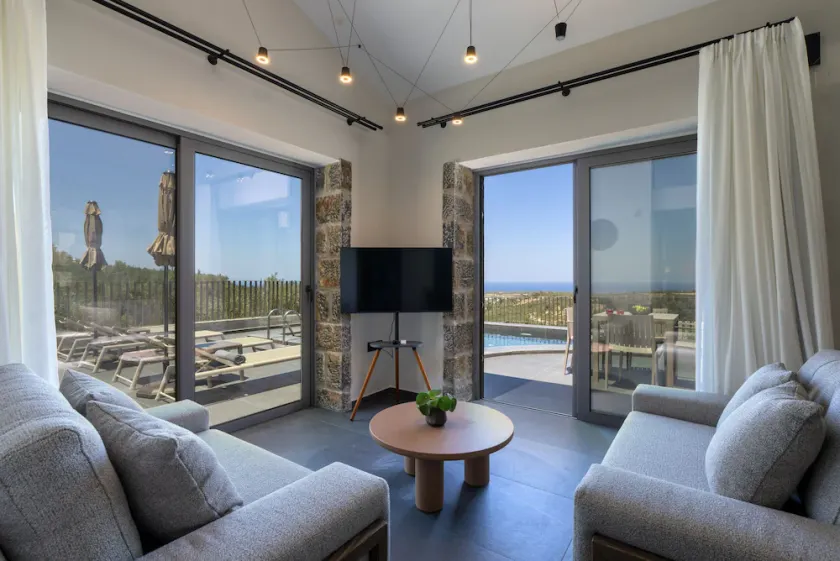 Secluded Villa w Private Pool, Children Play Area, Pool Table, BBQ & Sea Views - Image 1