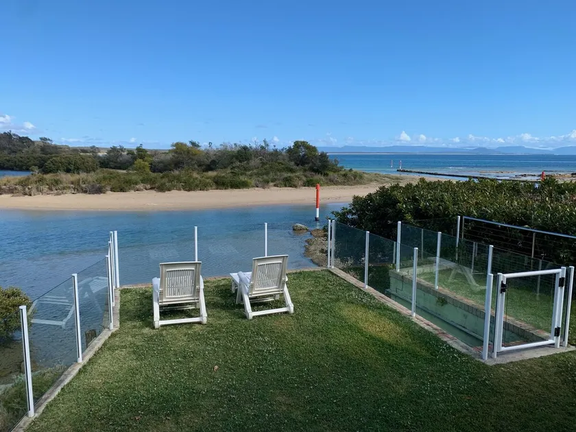 Crescent - Absolute Waterfront Beach House - Image 1