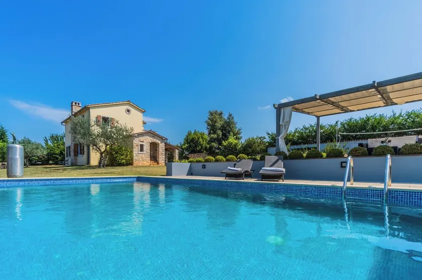 Holiday house Istria Moderna * 3000 m2 garden, private pool, BBQ, WiFi - Image 1