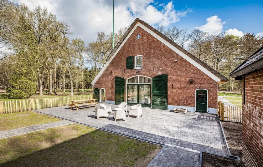 6 Bedroom Gorgeous Home In Nijverdal - Image 1