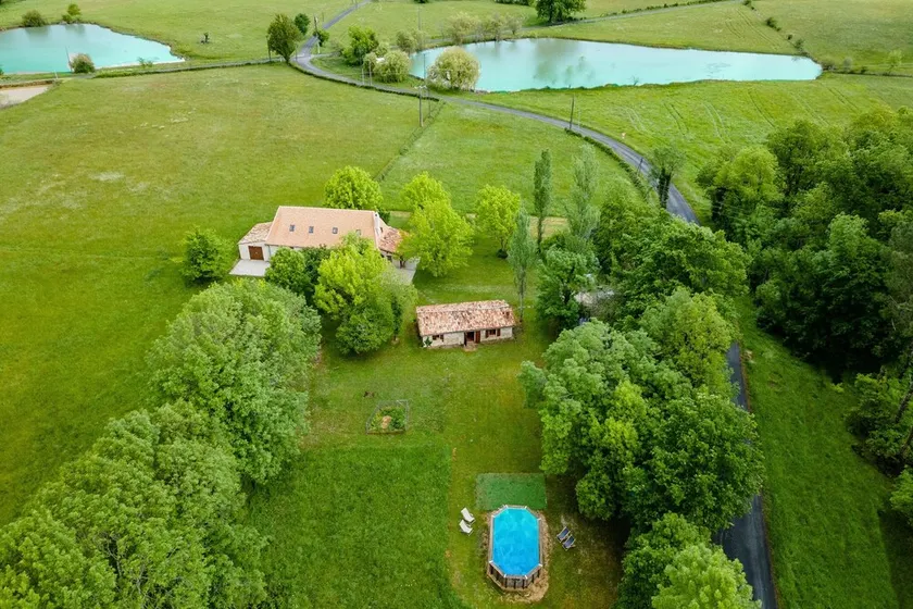 Holiday Home 'Nature Et Authenticité' with Private Pool, Private Terrace and Private Garden - Image 1