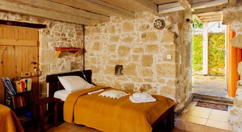 1936 Stone apartment Sivas Crete Chelidoni I (ΑΜΑ) 00000115598 - Image 1