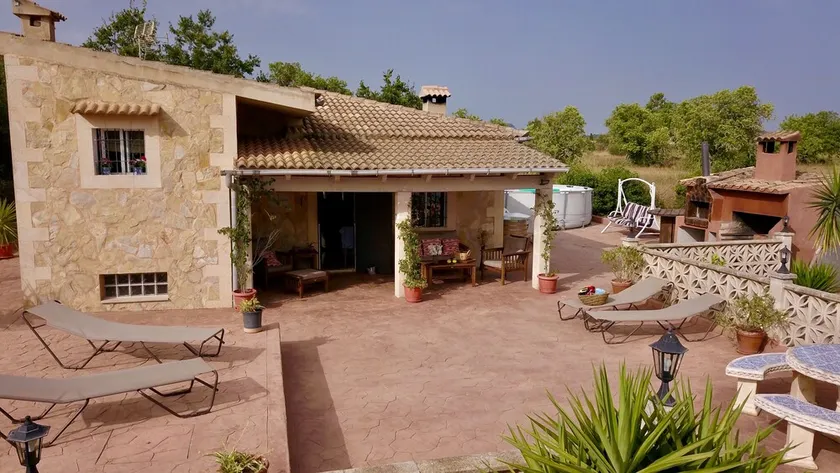 FINCA CAN TITOS: COZY HOUSE, MAJORCAN CHARACTER CLOSE TO THE BEST BEACHES - Image 1