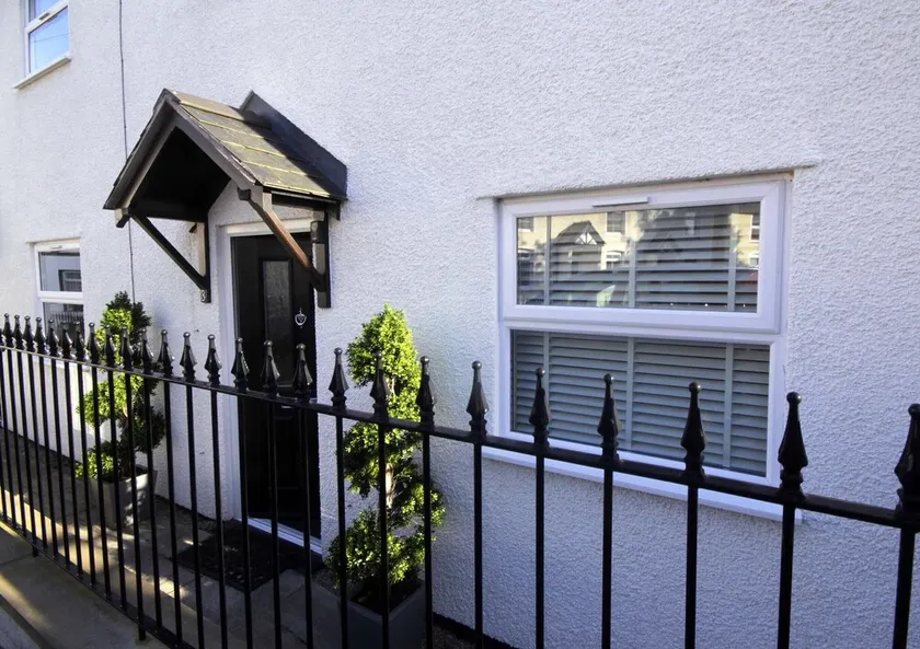 Knight Rest Cottage Conwy - 5-stjernede anmeldelser Boutique-hytte (parkering og wifi) - Image 1