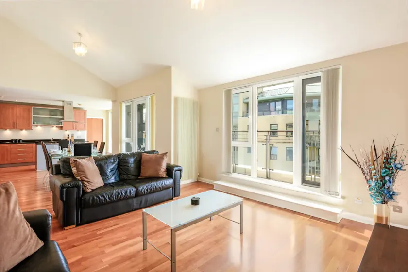 Britannia Penthouse - Image 1