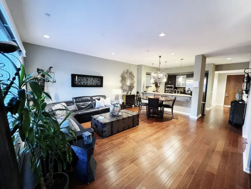 New Owner Special! Upgraded 2-bdrm condo in Irvine - Image 1