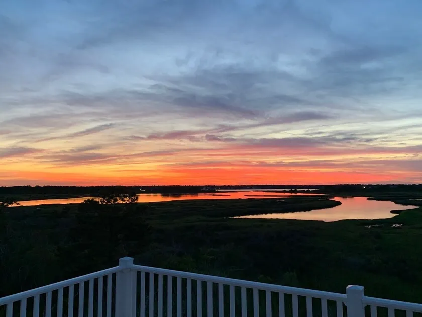 New listing - spacious 4BR/4BA with pool, elevator, easy beach access & VIEWS! - Image 1