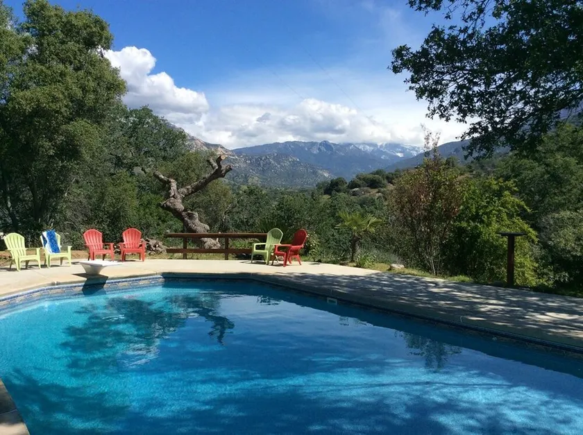 Family Retreat - Voted Best Vacation Rental 2016 - Image 1