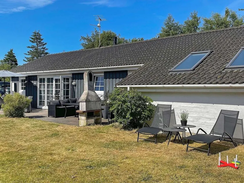 4 stjernet sommerhus i Ørsted - Image 1