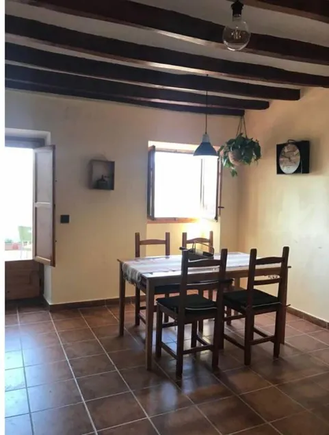 Gemütliche Wohnung im Priorat mit herrlichem Blick auf das Kloster - Image 1