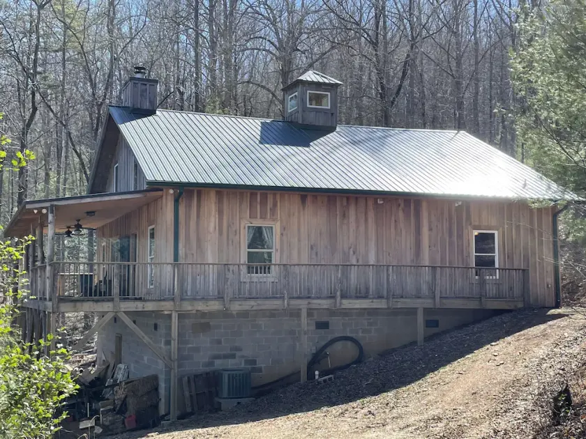 Georgia Team House Cabin Sleeps many Blairsville, GA - Image 1