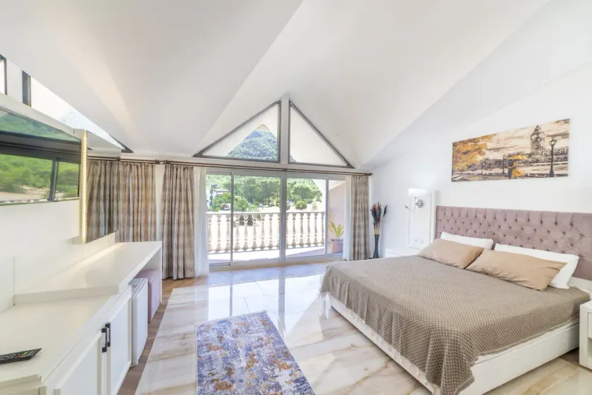 Adrasan Beltom Beach Hotel - Image 1