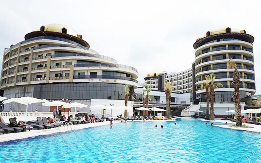 Grand Thermal Resort Hotel & Spa - Image 1