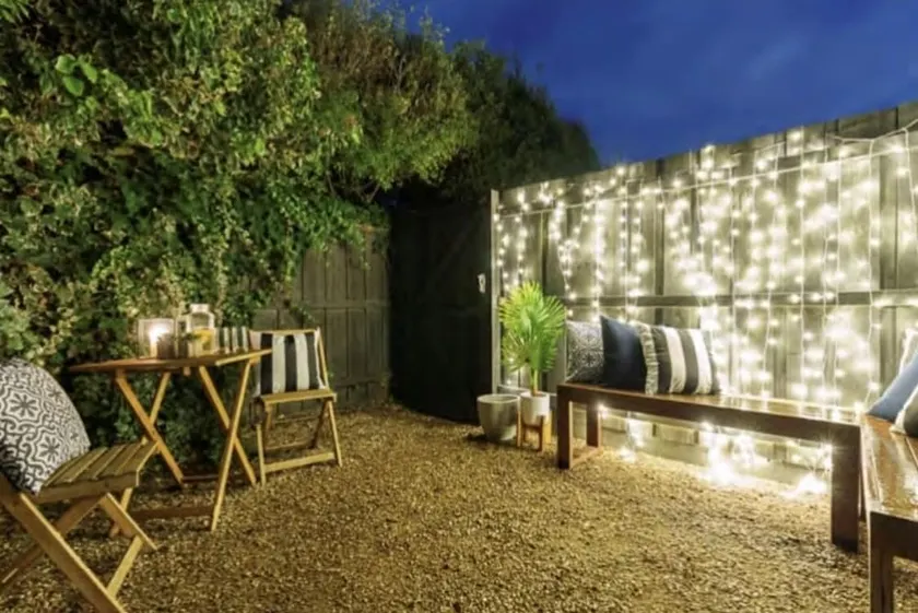Modern guesthouse | Quiet, quaint & private | Peaceful courtyard | Pet friendly - Image 1