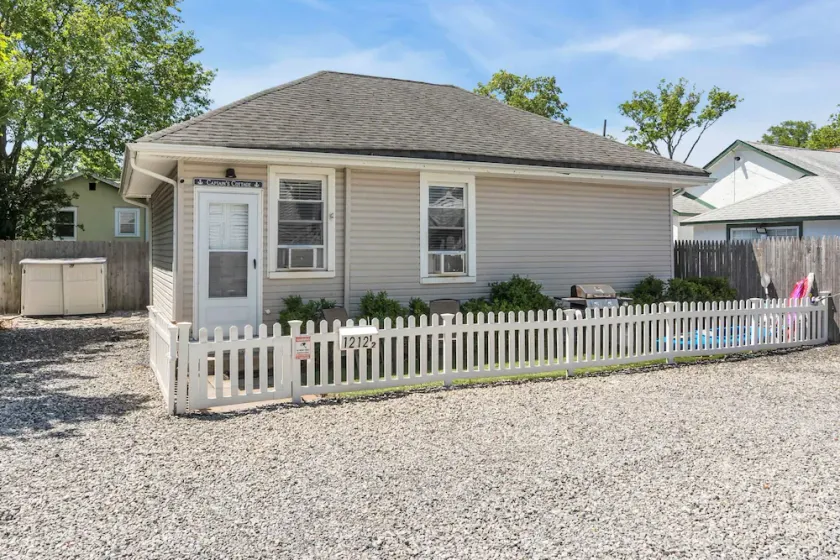 The Captain's Cottage - Image 1