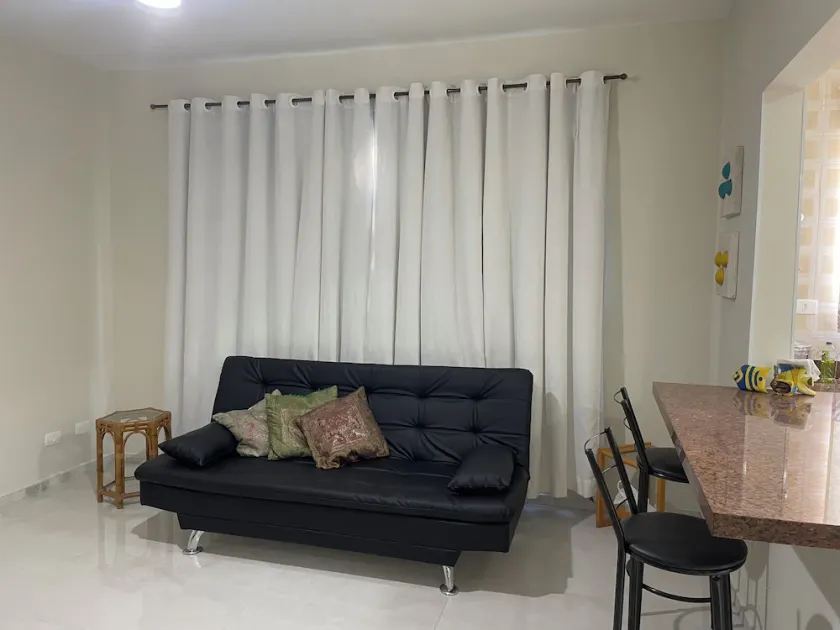 Apt. Guarujá-Enseada season - 3 bedrooms, one suite, for up to 8 people - Image 1
