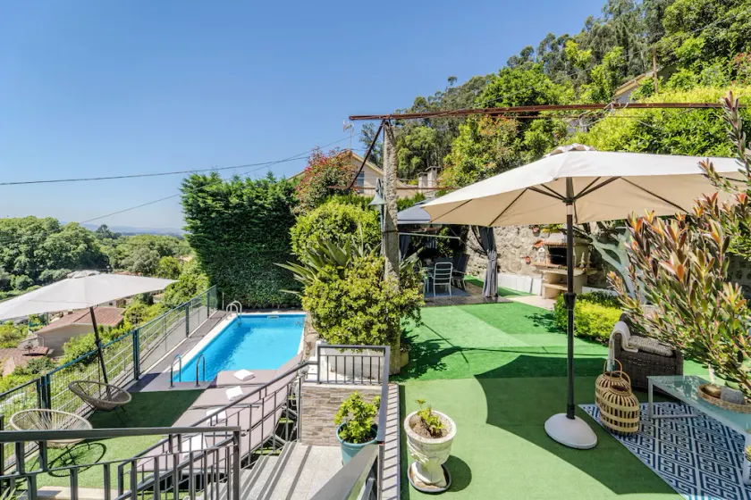 Casa das Caldas - Traumhaus mit eigenem Pool auf dem Weg zu Geres - Image 1