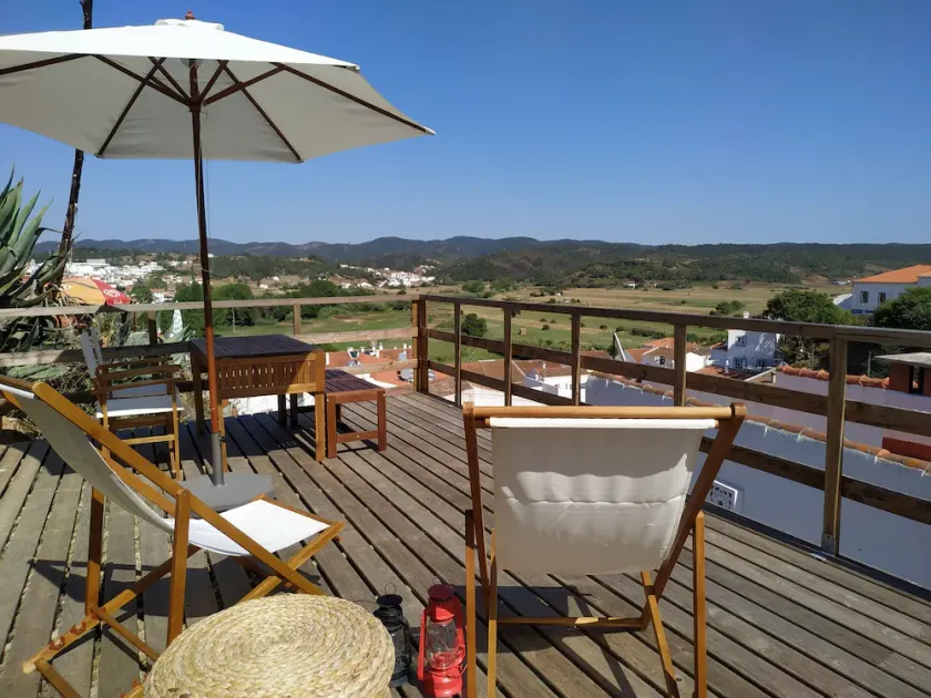 Cozy and private, amazing terrace near the castel - Image 1
