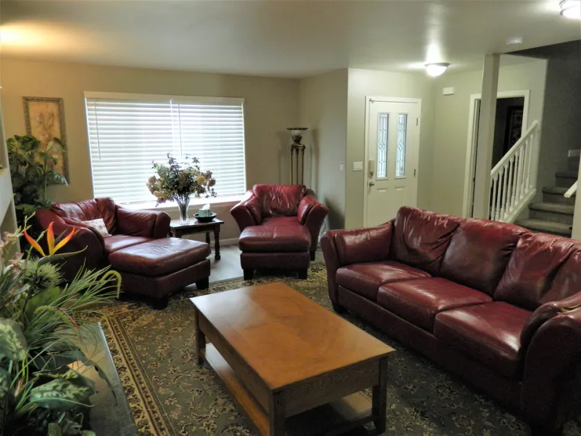 Puyallup Home W/AC ☆ Near Seattle, Tacoma, Puget Sound, Puyallup Fairgrounds - Image 1
