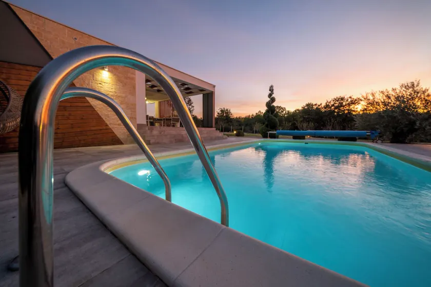 Villa Royal Green One - Image 1