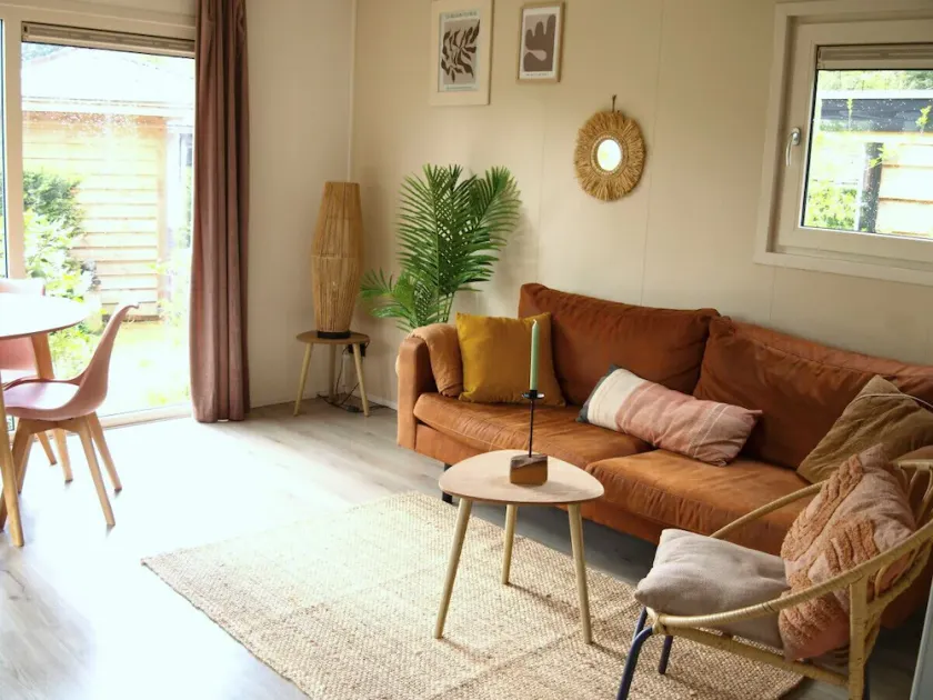 NEW Cozy freshly modernized chalet on the Veluwe. - Image 1