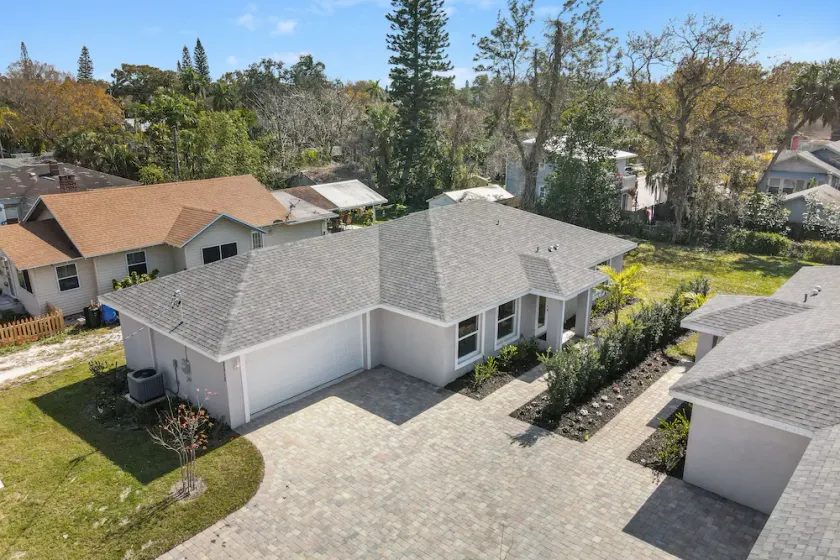 Luxury House, Bradenton, Florida - Image 1