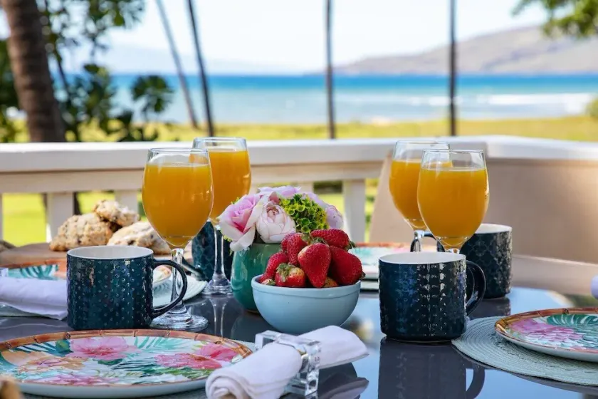 BEACHFRONT MAUI KIHEI HOUSE - Image 1