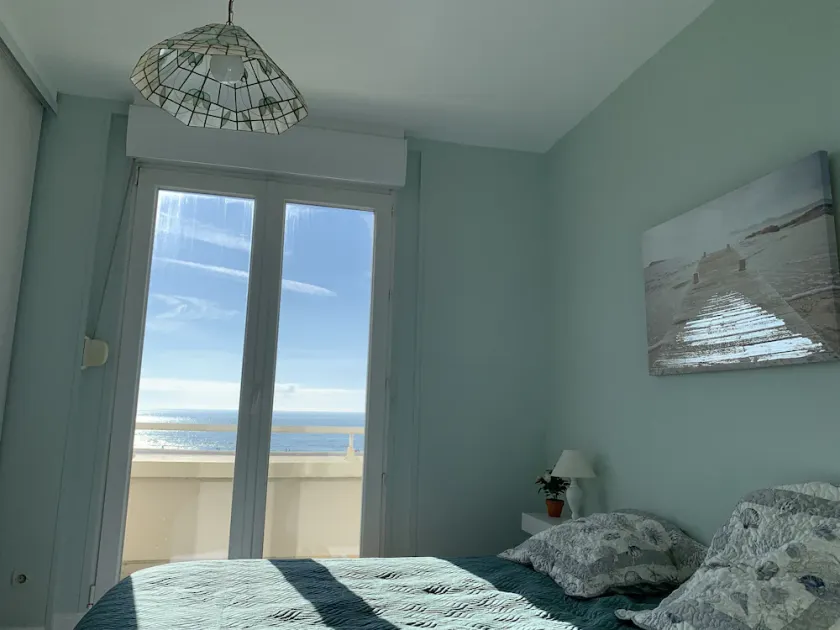 Appartement vue mer et Plage sur Lesplanade - Image 1