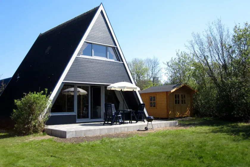 Maison de vacances avec des équipements modernes et nouveaux, pour les familles, près de la plage, WiFi - Image 1