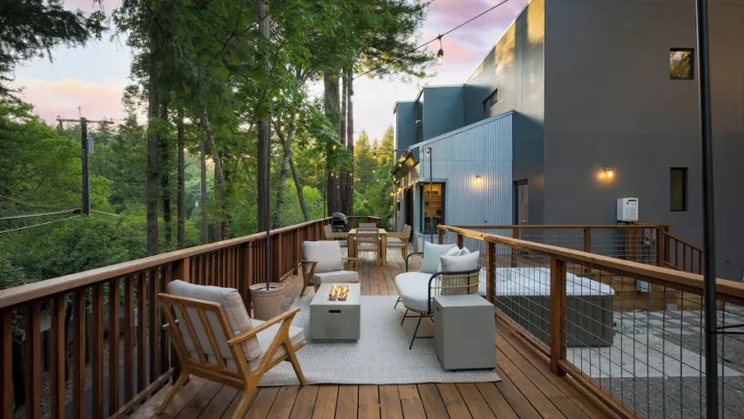 Mill Creek by Avantstay Modern Design, Patio, Hot Tub - Image 1