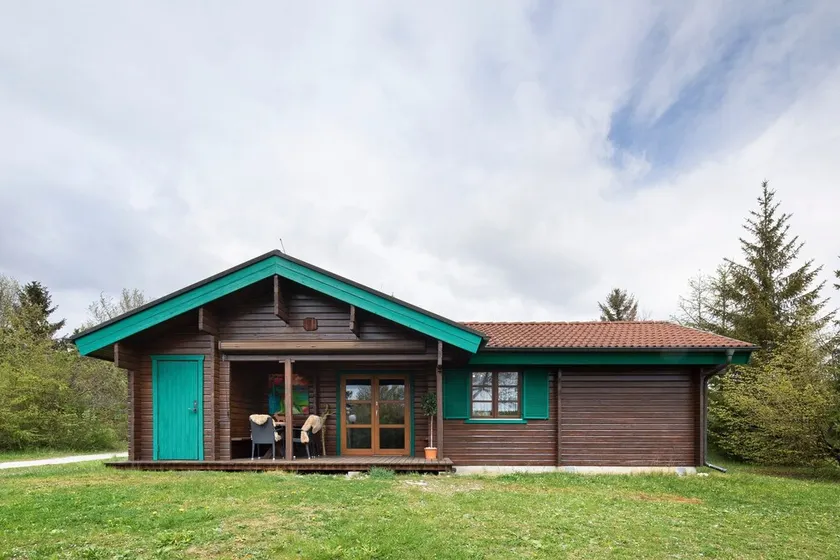 Casa vacanze 'Hüssli Numero 1' con terrazza privata, giardino in comune e Wi-Fi - Image 1