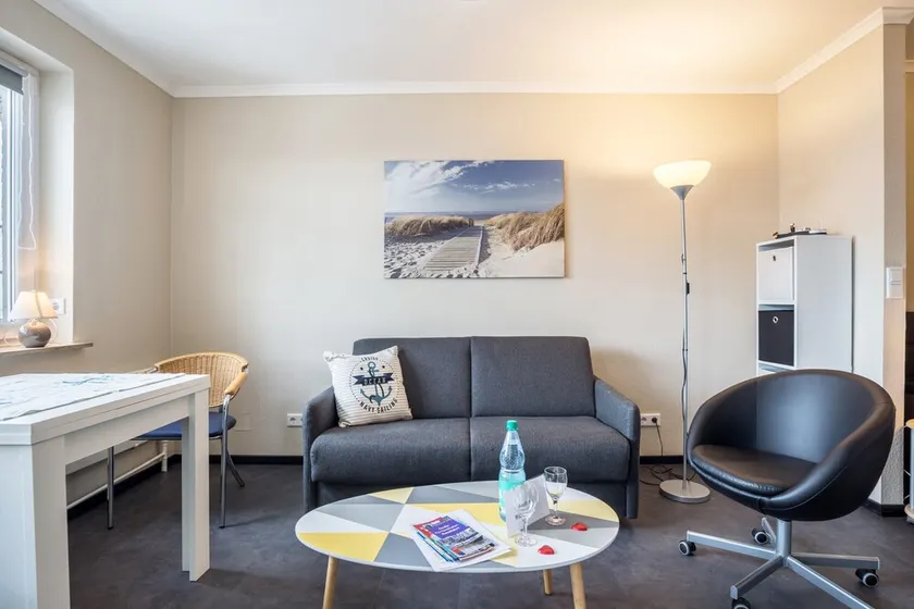 Apartment Ausblick in the Heart of Bremerhaven with Stunning Views - Image 1