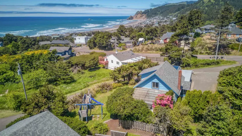 Roads End Ocean View Home Has Hot Tub, Second Living Area and Kids Playground! - Image 1