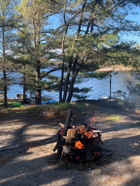 A fishing and swimming dream! 2 Bedroom Island Cottage Retreat on Georgian Bay - Image 1