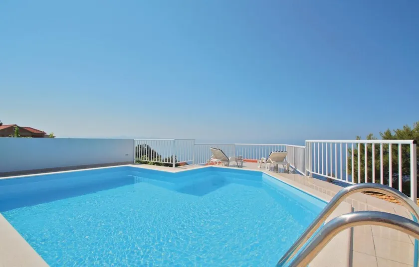 Gorgeous home in Dingac-Potocine - Image 1