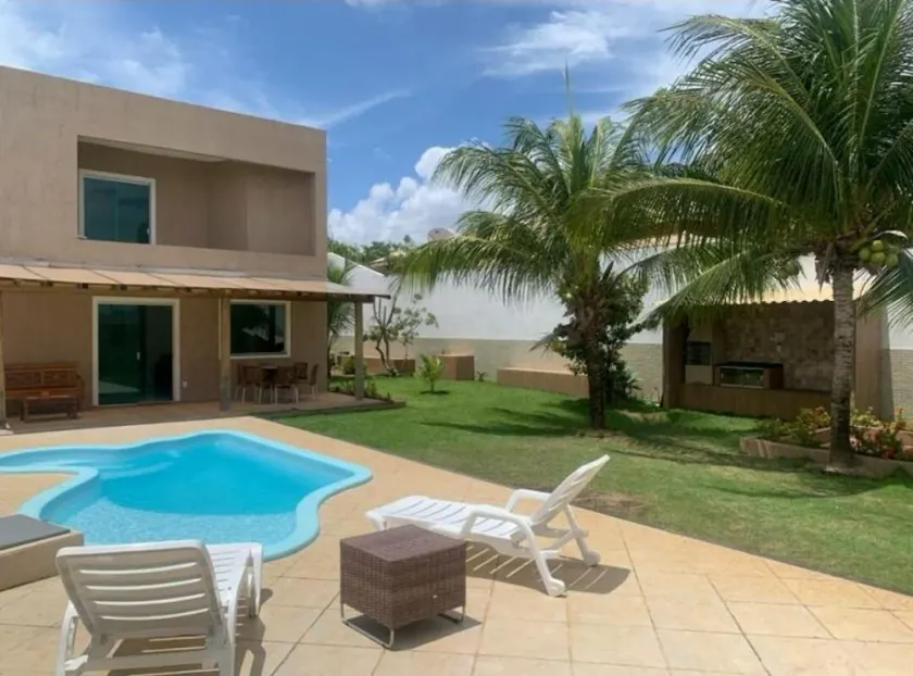 EXCELLENT HOUSE WITH PRIVATE POOL AND GYM - Image 1