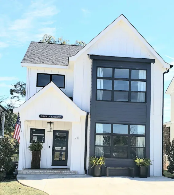 Tim's Ford Lakefront Home - Image 1