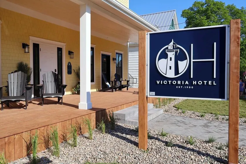 Entire Historic OH Hotel | Newly Restored for '26 | sleeps 18 - Image 1