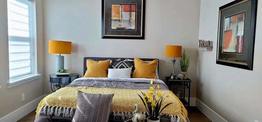 Newly built Gorgeous Guest house with private entrance - Image 1