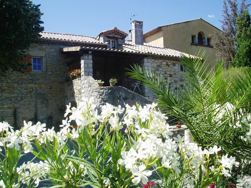 Gîte Panorama sleeps 8 to 15 - Image 1