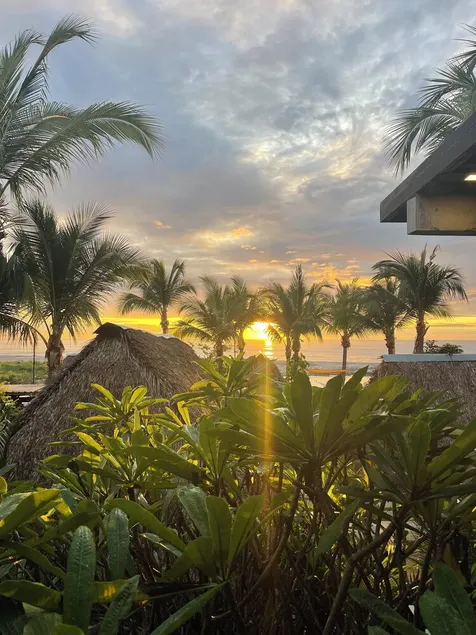 San Carlos Surf Resort & Eco Lodge - Image 1