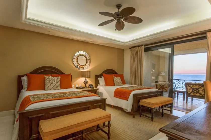  Beautiful 5th Floor 3-Bedroom Penthouse at Grand Solmar - Image 1