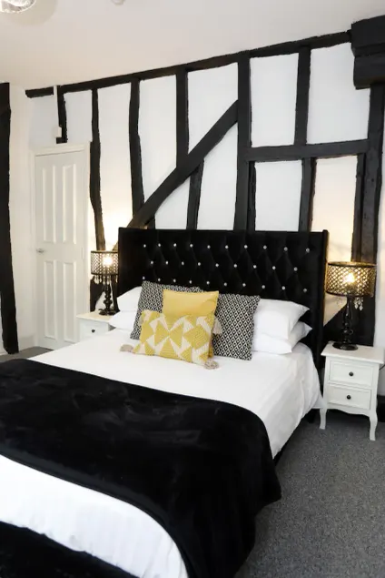 Bexley Village Hotel - Image 1